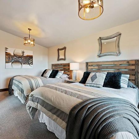Altitude Adjustment- Panoramic Views, Sleeps 12 Villa Lead Buitenkant foto
